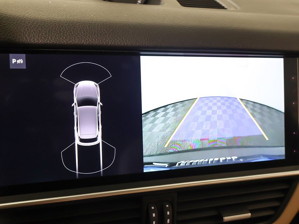 Used 2020 Porsche Cayenne image 49