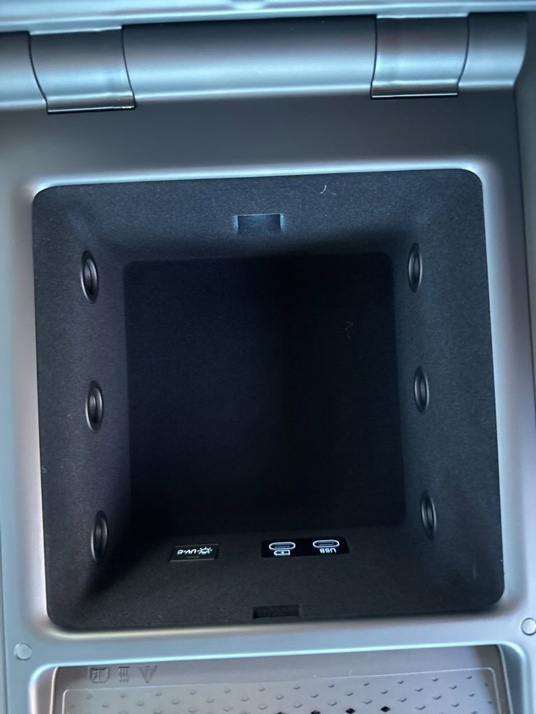 New 2026 Genesis G90 3.5T Prestige image 25