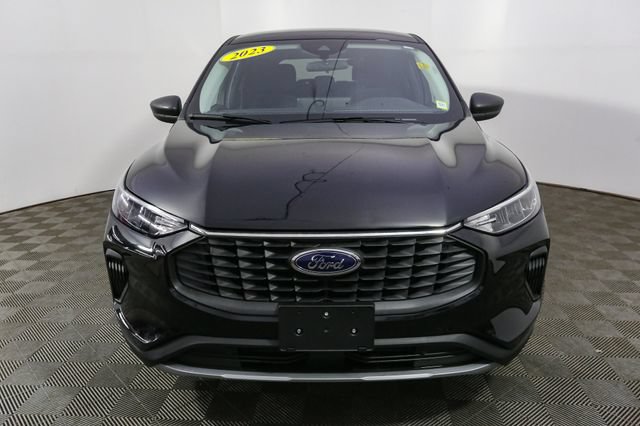 Used 2023 Ford Escape Active w/ Tech Pack #1 AWD/4WD image 4