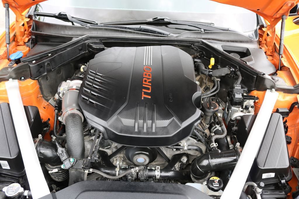 Used 2019 Kia Stinger GTS image 11