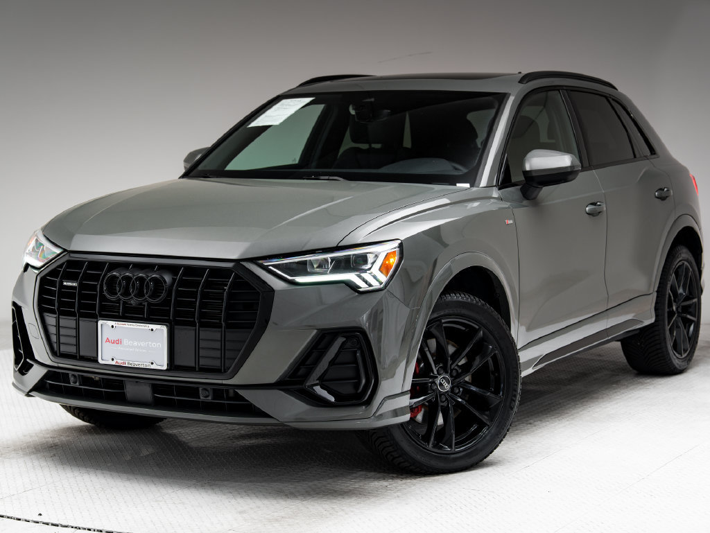 Used 2022 Audi Q3 2.0T Premium Plus w/ Premium Plus Package AWD/4WD image 1
