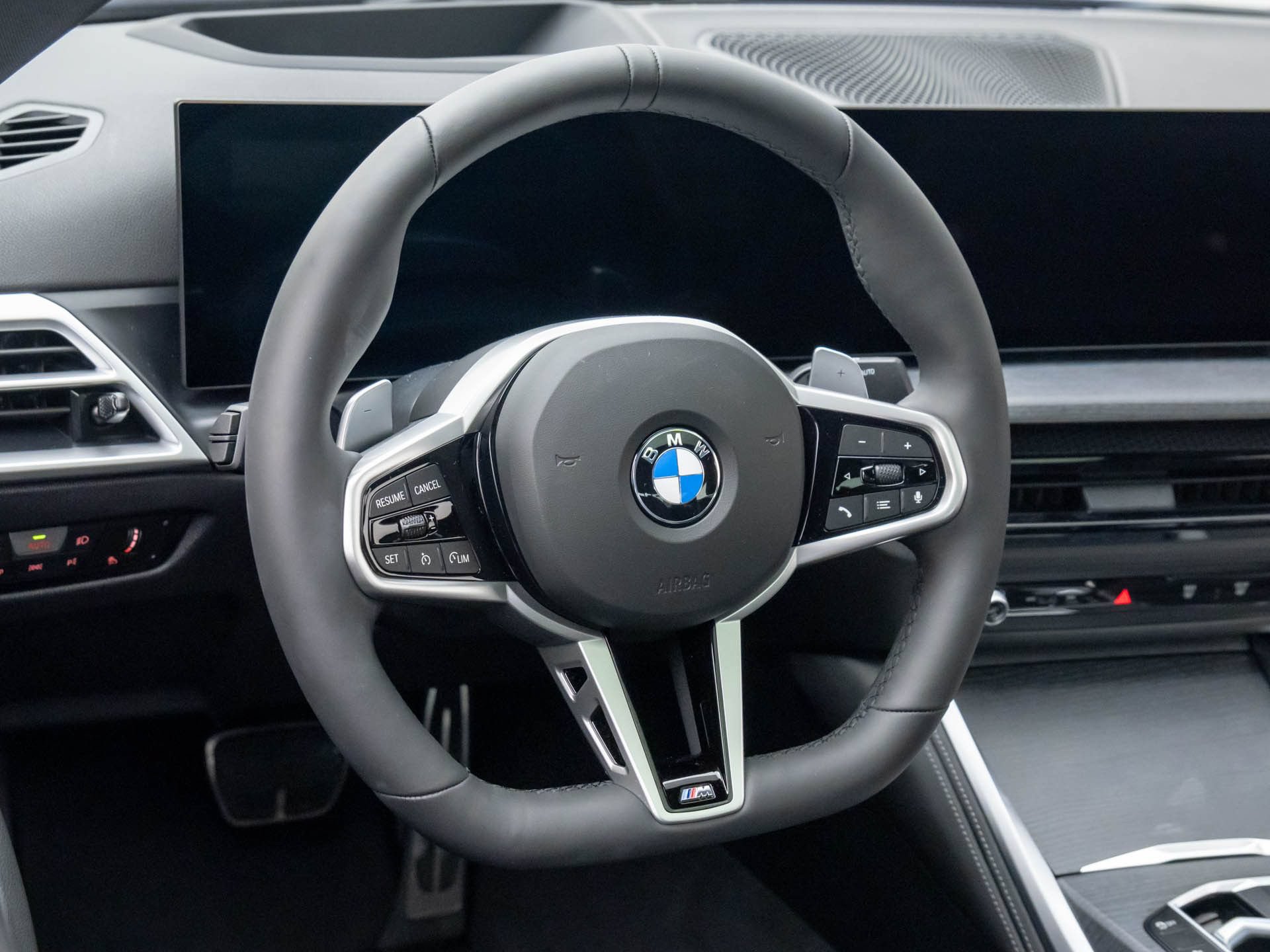 Used 2025 BMW 430i xDrive Coupe w/ M Sport Package AWD/4WD image 11