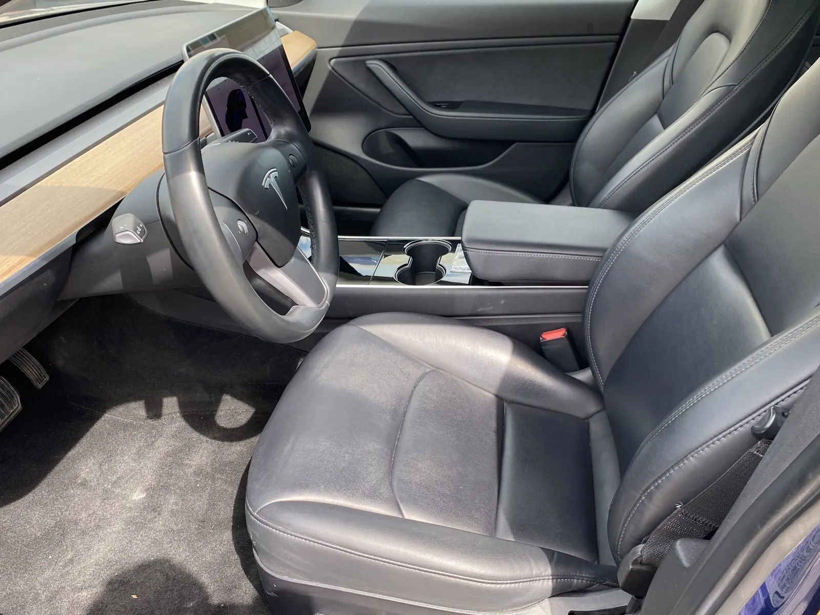 Used 2019 Tesla Model 3 image 11