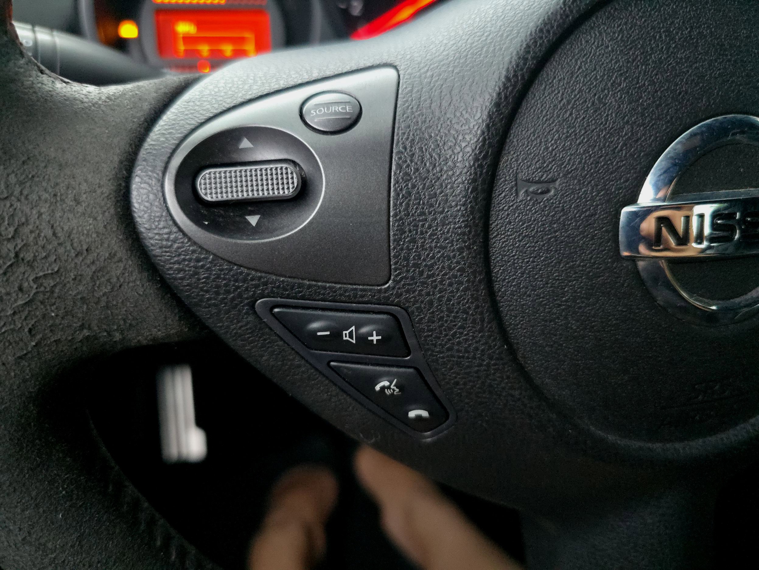 Used 2016 Nissan 370Z NISMO image 26