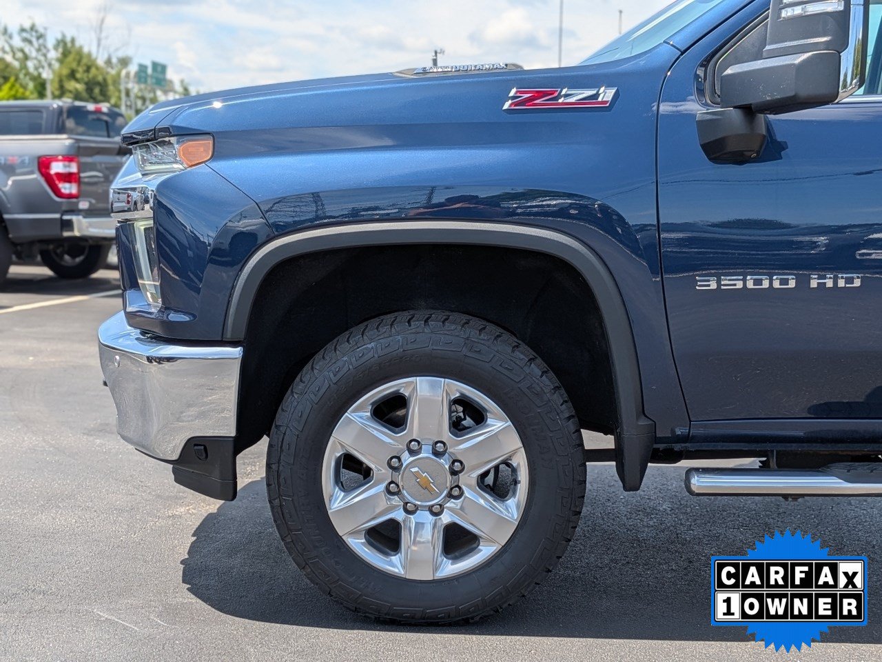 Used 2022 Chevrolet Silverado 3500 LTZ w/ LTZ Premium Package AWD/4WD image 8