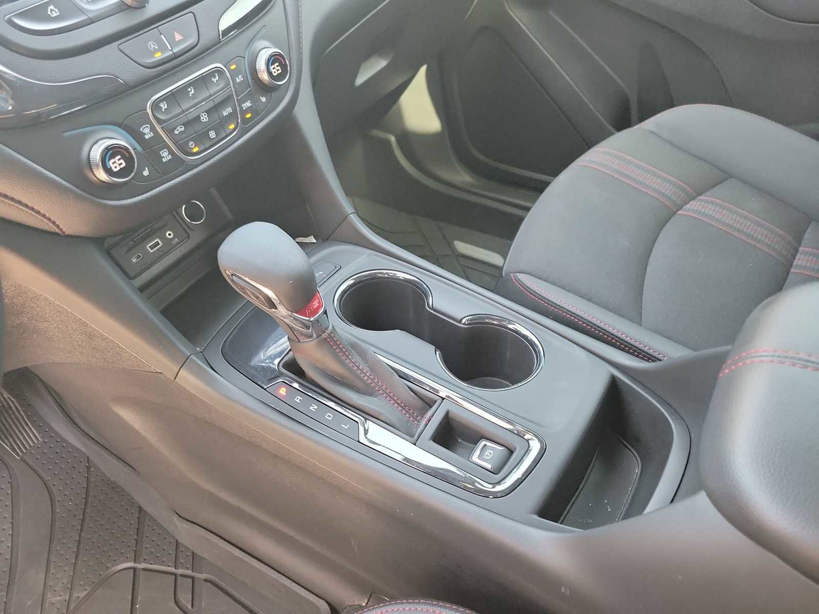 Used 2024 Chevrolet Equinox RS image 13