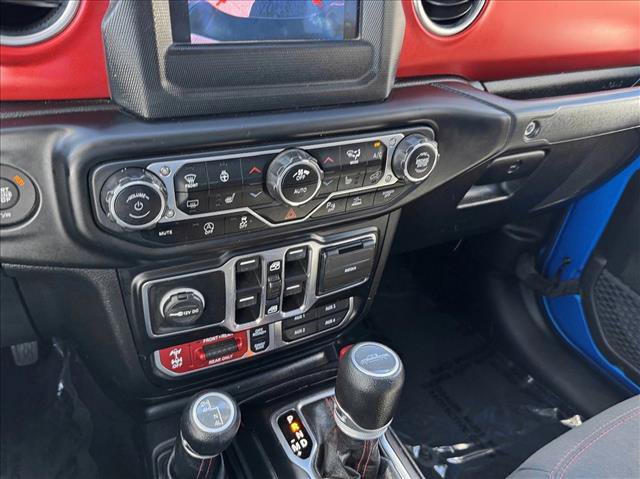 Used 2020 Jeep Gladiator Rubicon w/ LED Lighting Group AWD/4WD image 15