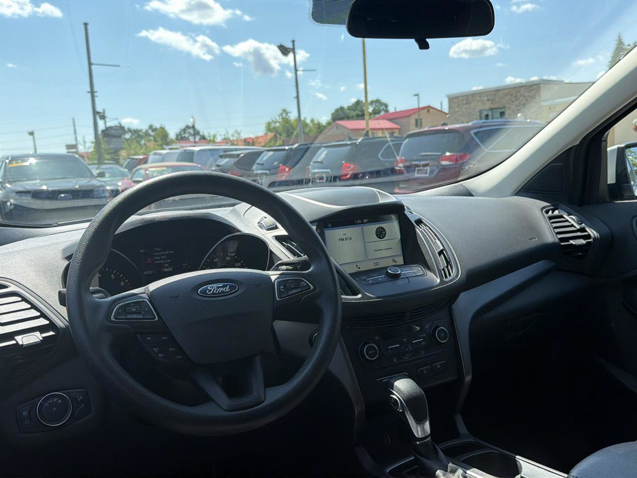 Used 2019 Ford Escape SE AWD/4WD image 4