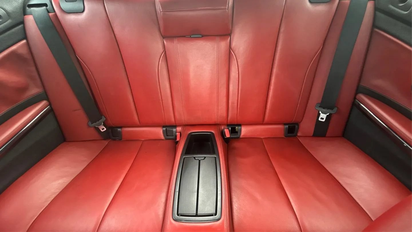 Used 2016 BMW M4 Convertible RWD image 20