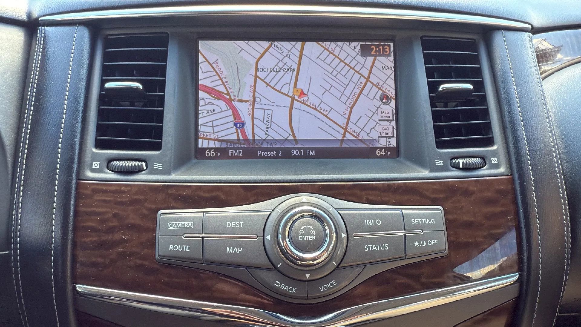 Used 2017 Nissan Armada SL image 18