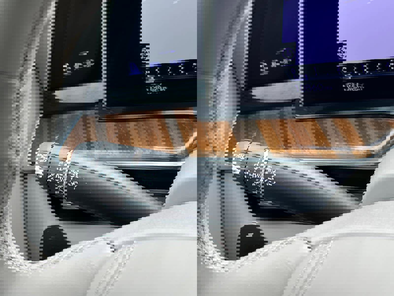 Certified 2024 Cadillac Escalade ESV Sport Platinum w/ LPO, ONYX Package image 20