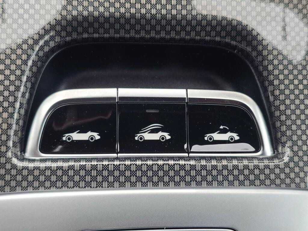 New 2026 Mercedes-Benz CLE 300 4MATIC Cabriolet image 42