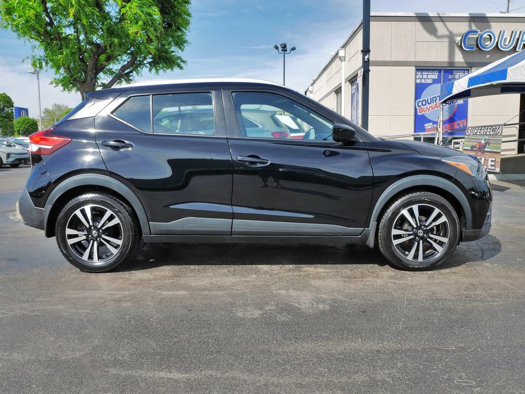 Used 2020 Nissan Kicks SV FWD image 8