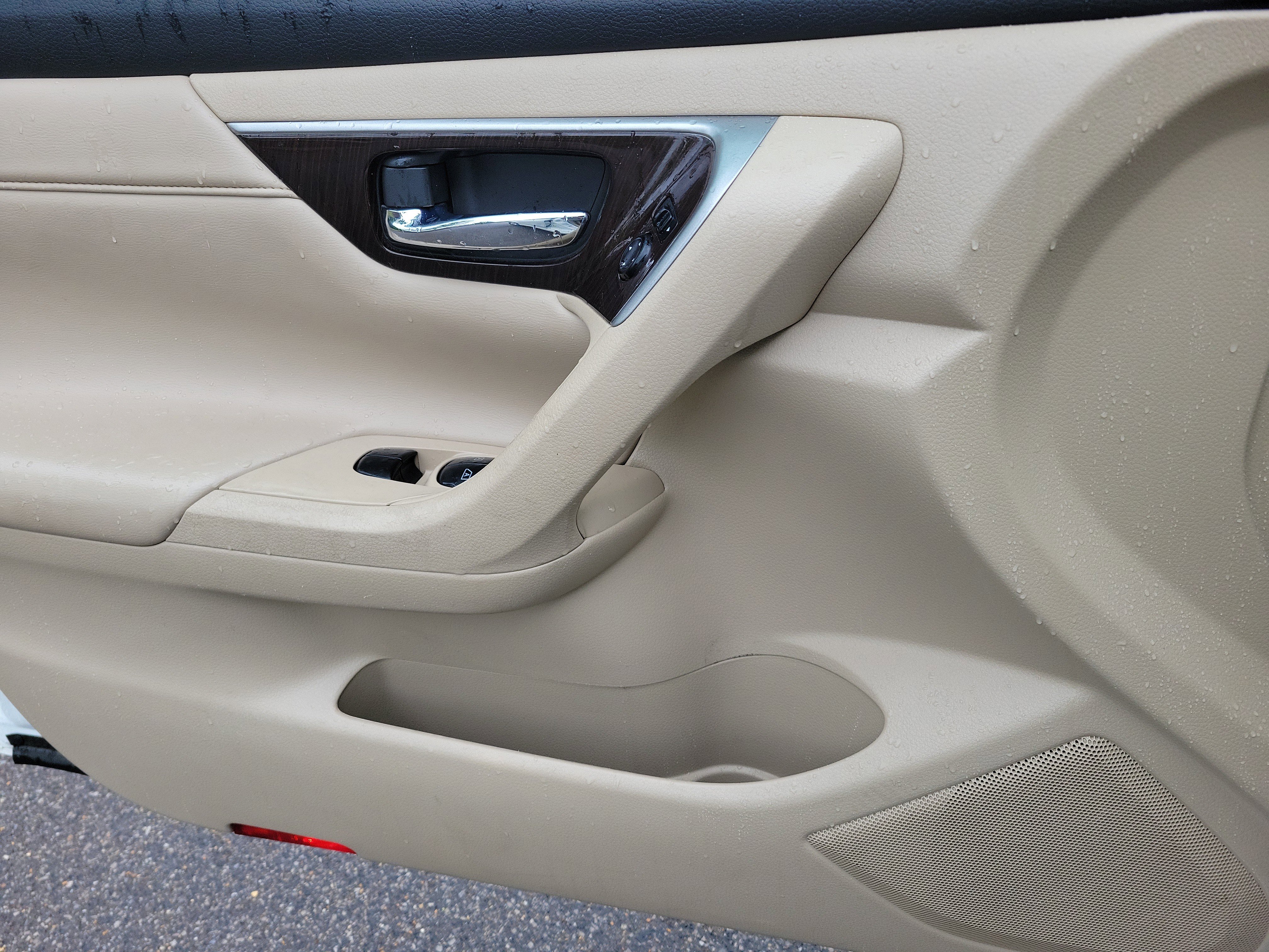 Used 2013 Nissan Altima 3.5 SL FWD image 16