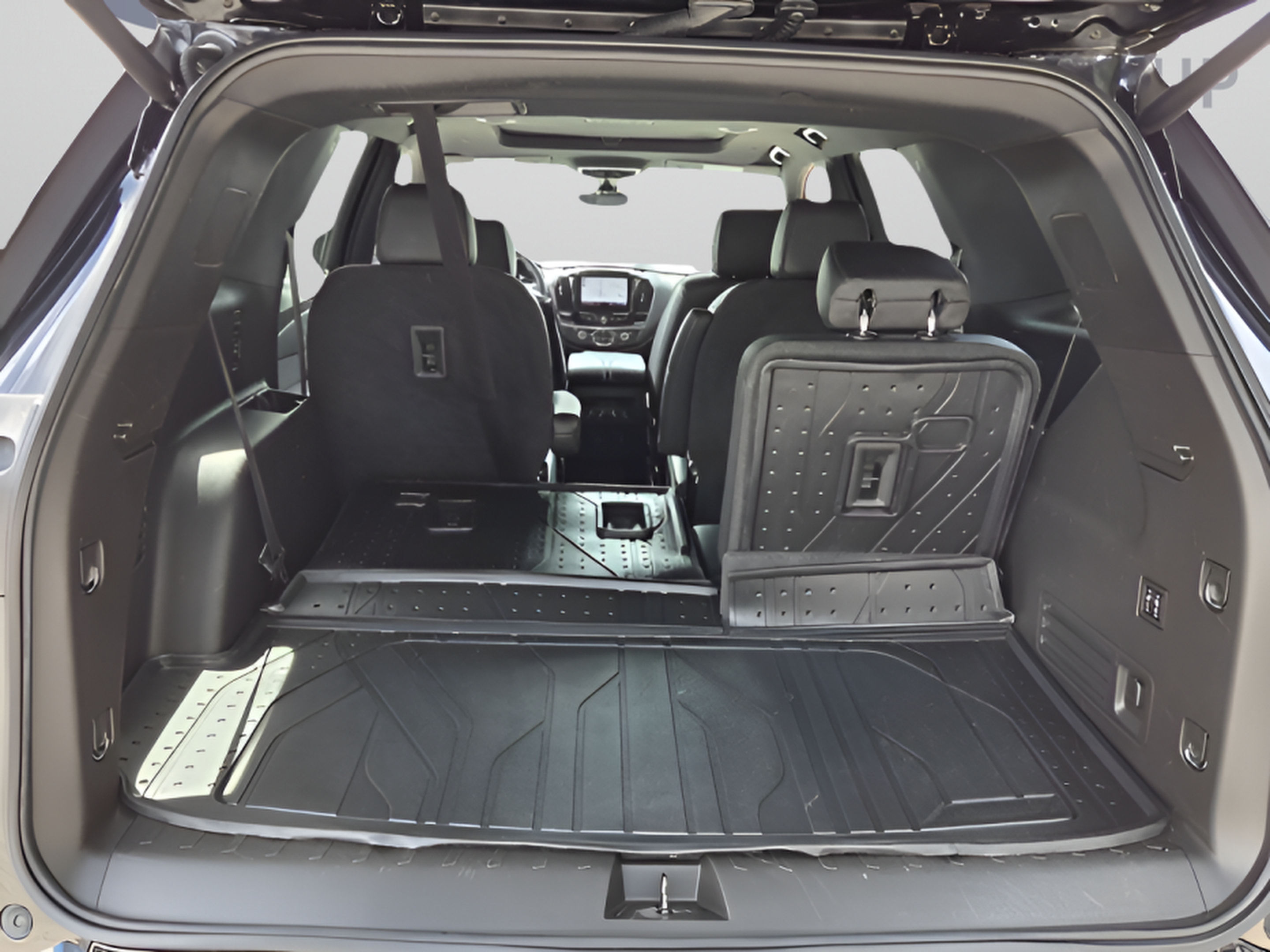 Certified 2023 Chevrolet Traverse High Country w/ LPO, Floor Liner Package AWD/4WD image 13