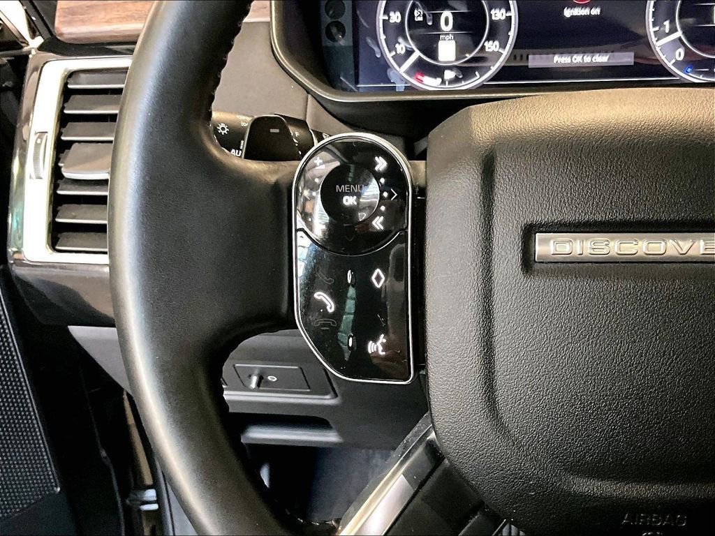 Used 2020 Land Rover Discovery HSE AWD/4WD image 24