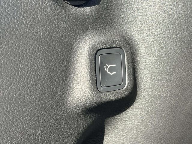 New 2026 Jeep Compass Latitude image 19