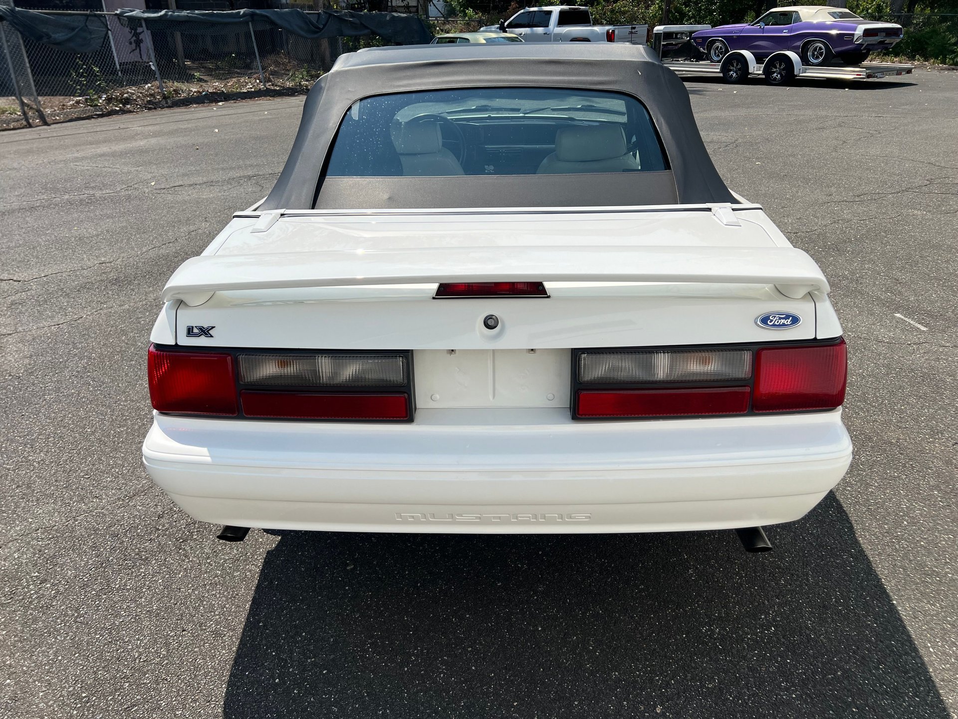 Used 1993 Ford Mustang LX RWD image 20