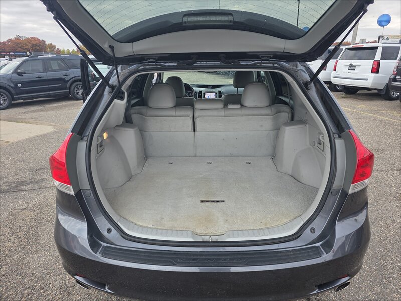Used 2009 Toyota Venza AWD image 12