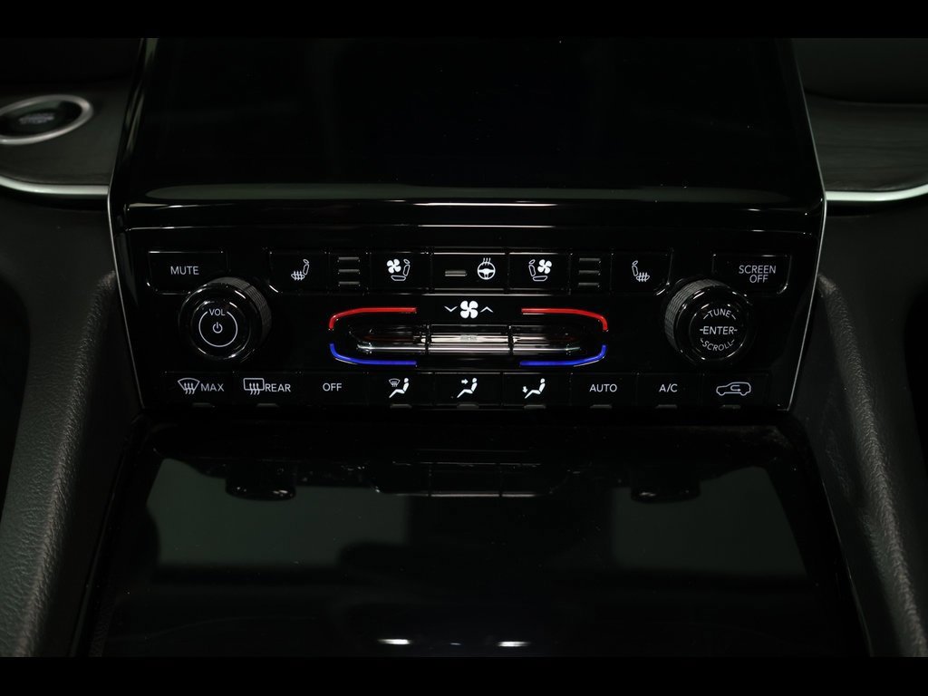 New 2025 Jeep Grand Cherokee L Summit image 23