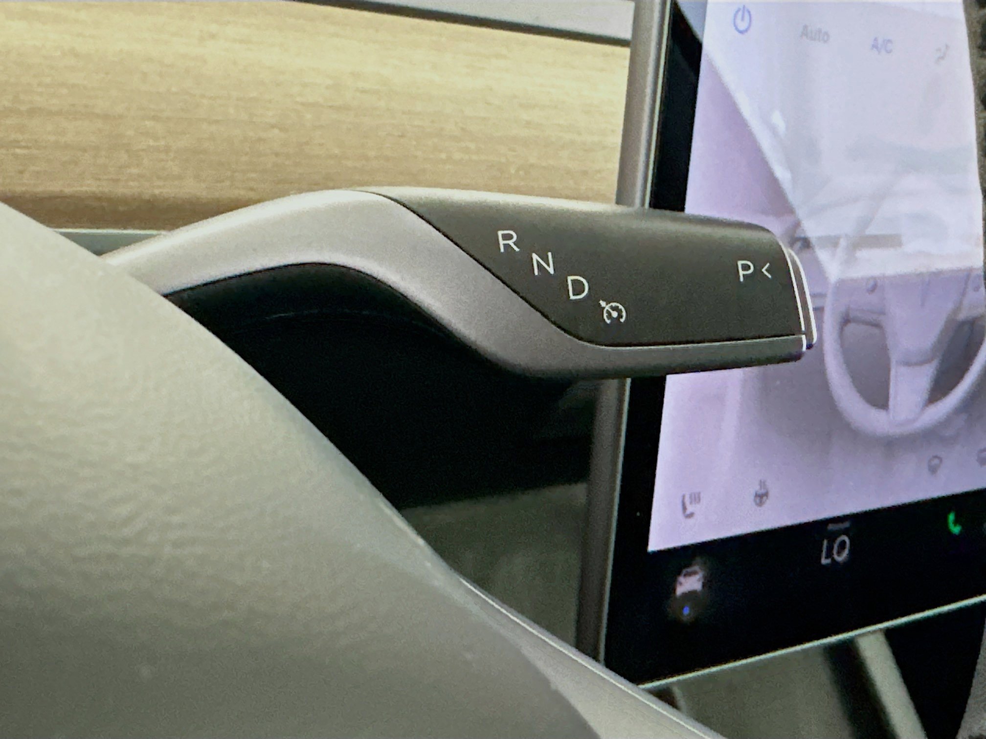 Used 2021 Tesla Model Y Long Range AWD/4WD image 23