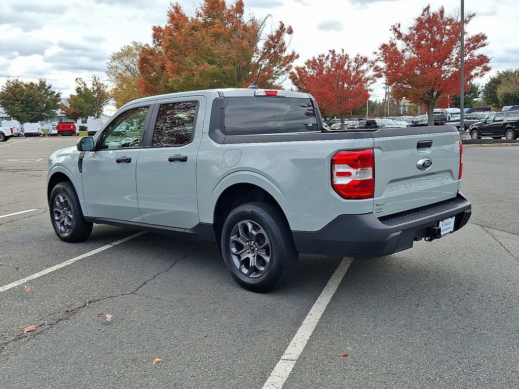 Used 2023 Ford Maverick XLT image 7