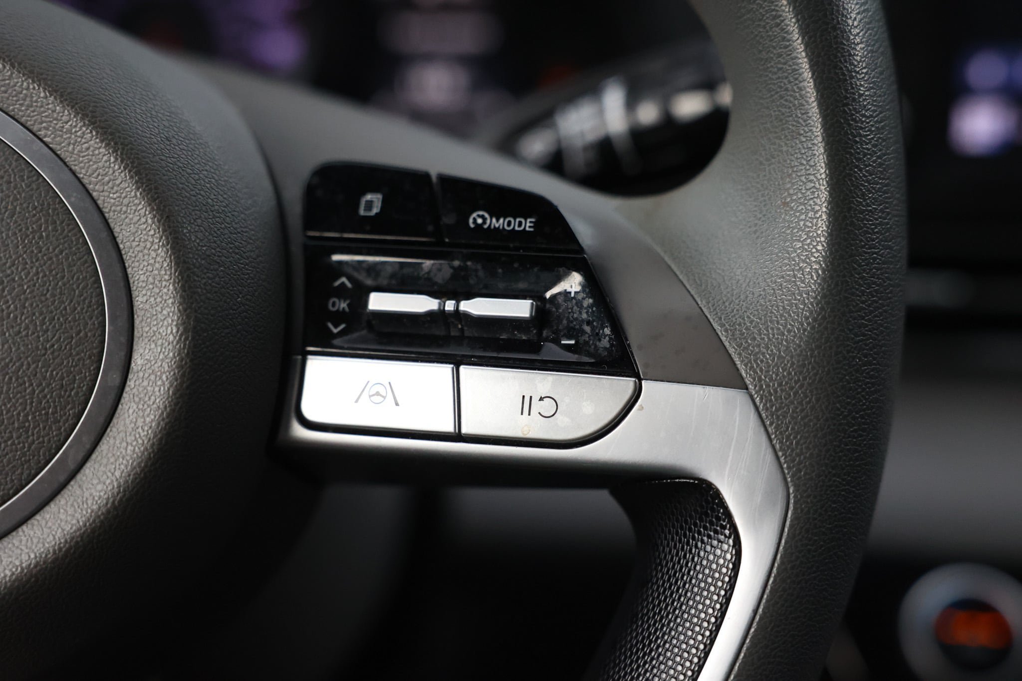 Used 2021 Hyundai Elantra SEL FWD image 31
