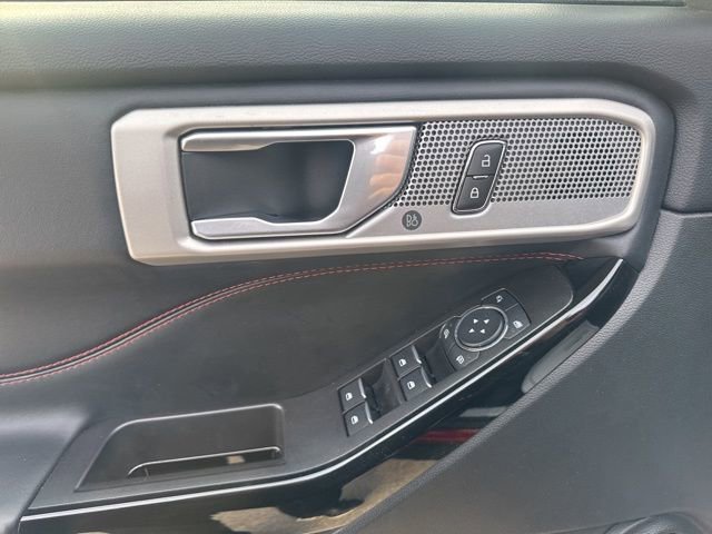 Used 2023 Ford Explorer ST-Line w/ Class IV Trailer Tow Package image 21