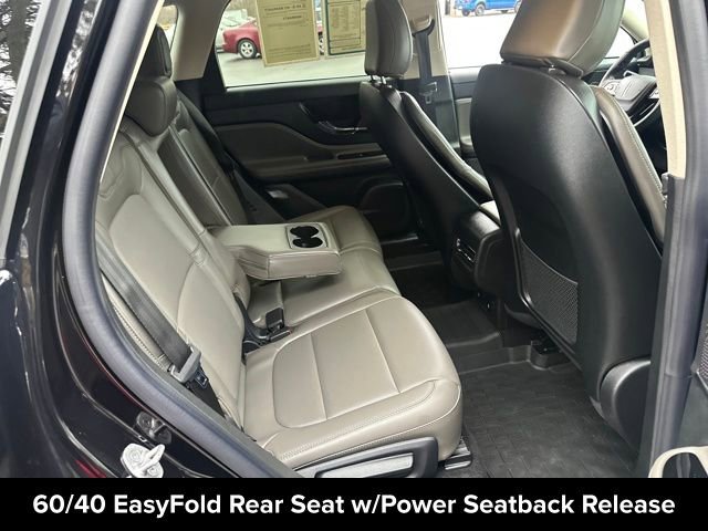 Used 2024 Lincoln Corsair AWD w/ Equipment Group 101A image 26