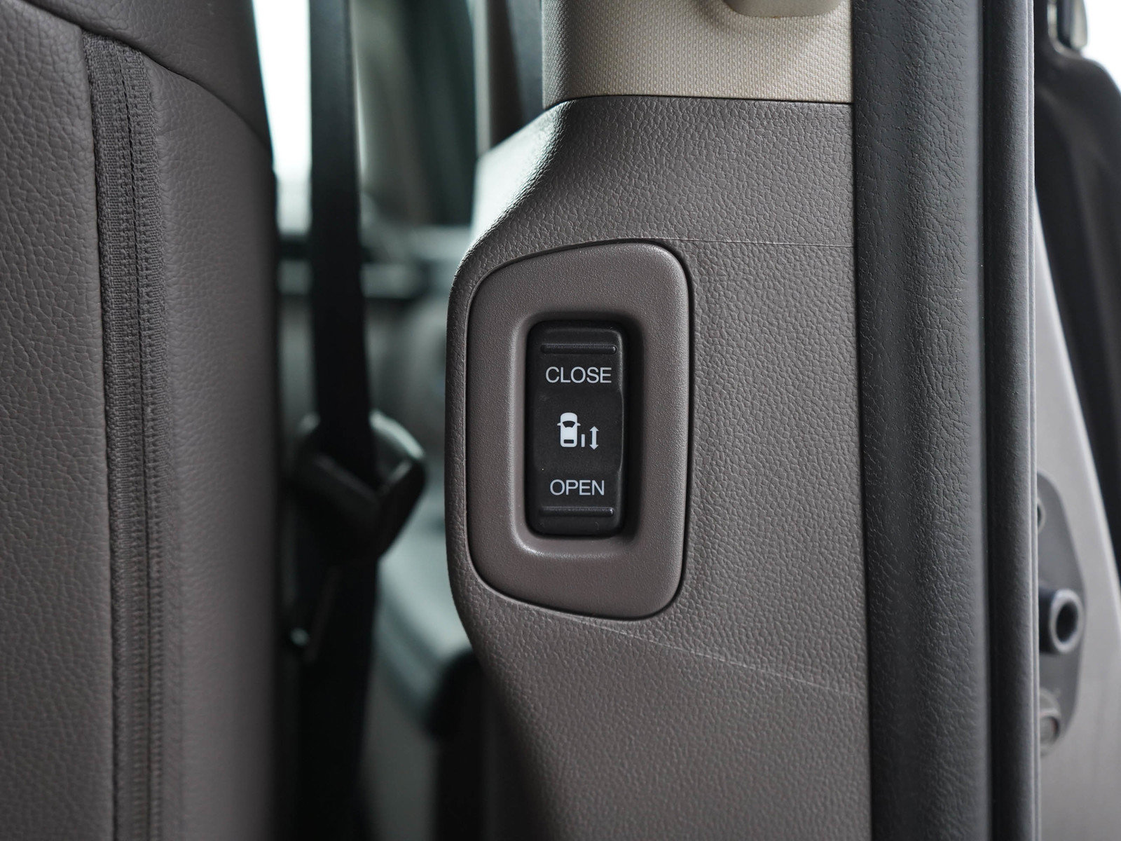 Used 2016 Honda Odyssey EX-L image 19