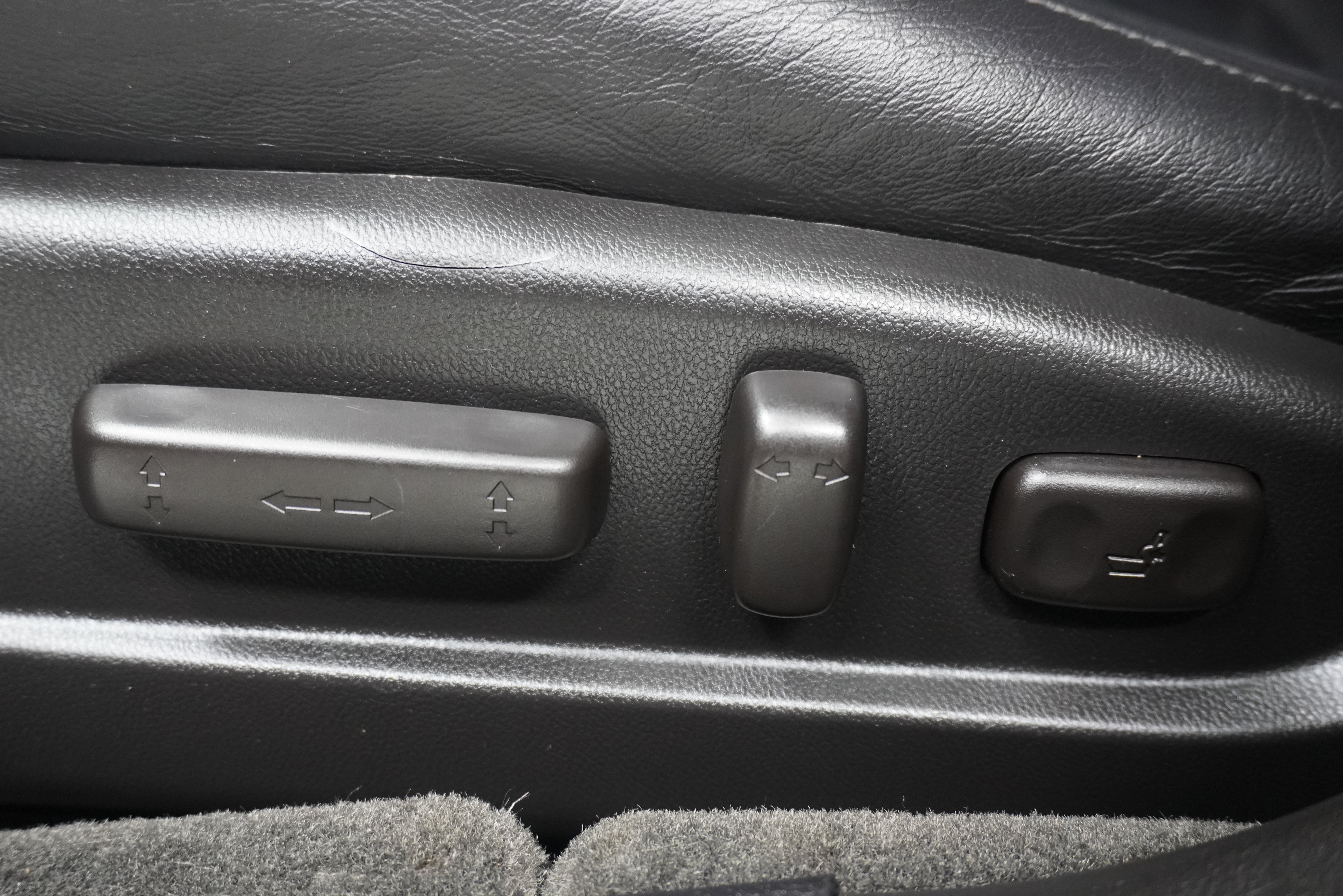 Used 2015 Acura TLX w/ Advance Package FWD image 14