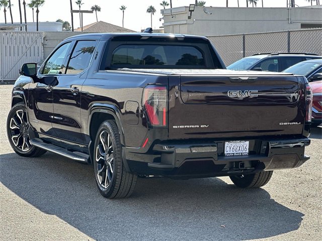 Used 2025 GMC Sierra EV Denali image 6