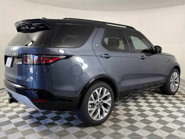Used 2026 Land Rover Discovery Limited Edition AWD/4WD image 8