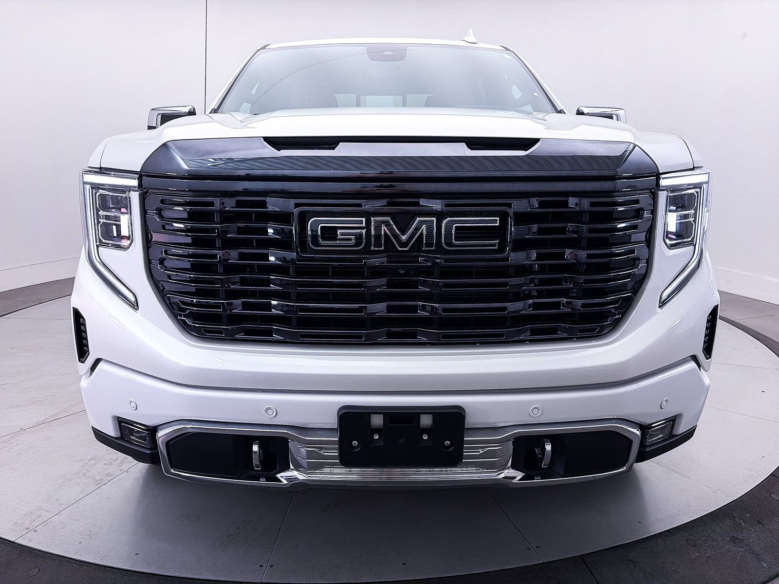 Used 2023 GMC Sierra 1500 Denali Ultimate AWD/4WD image 16