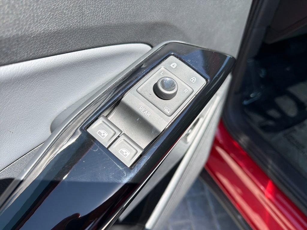 Certified 2024 Volkswagen ID.4 Pro S AWD/4WD image 13