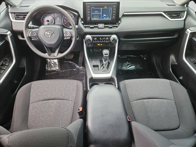 Used 2019 Toyota RAV4 XLE w/ Carpet Mat Package FWD image 22