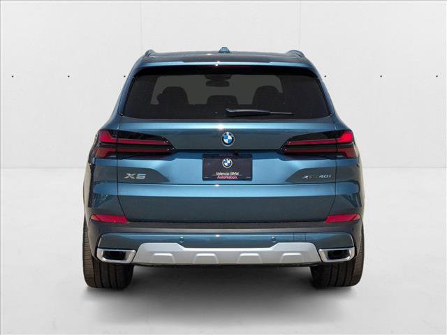 Used 2025 BMW X5 xDrive40i w/ Executive Package image 8