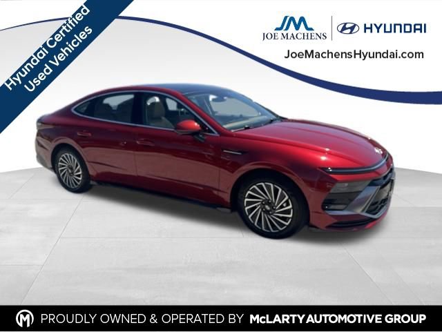 Used 2025 Hyundai Sonata Limited FWD image 4