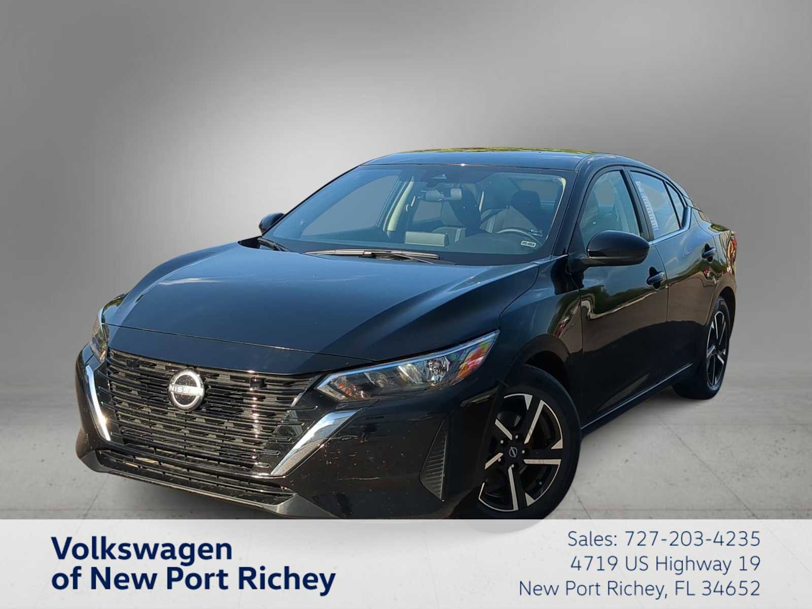 Used 2025 Nissan Sentra SV image 1