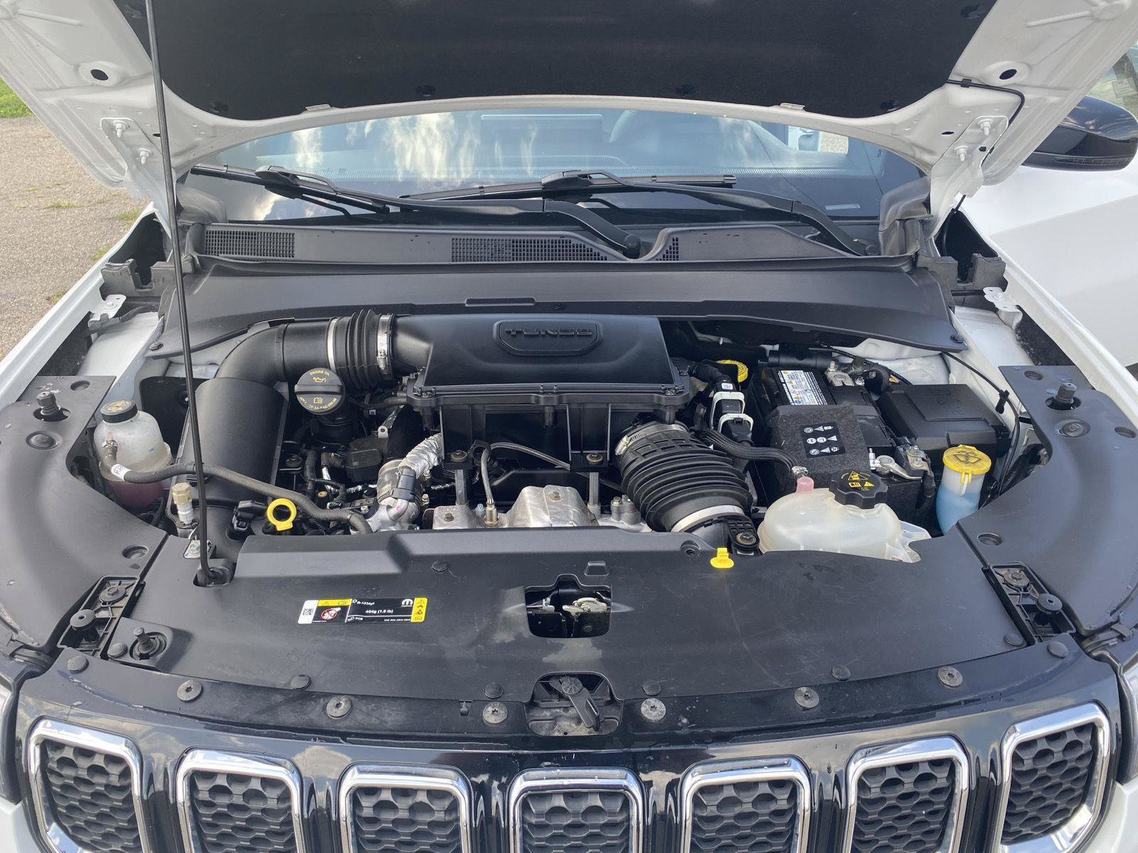 Used 2023 Jeep Compass Limited w/ Elite Group AWD/4WD image 39