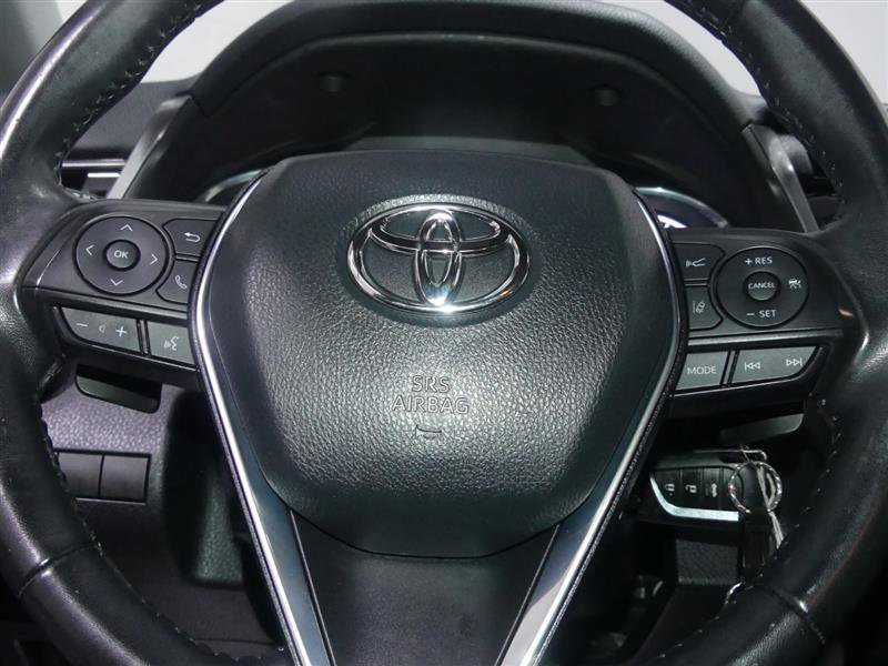 Used 2020 Toyota Camry SE image 28