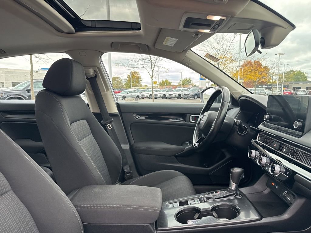 Certified 2022 Honda Civic EX image 17