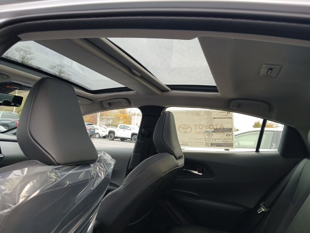 New 2026 Toyota Prius Limited image 7