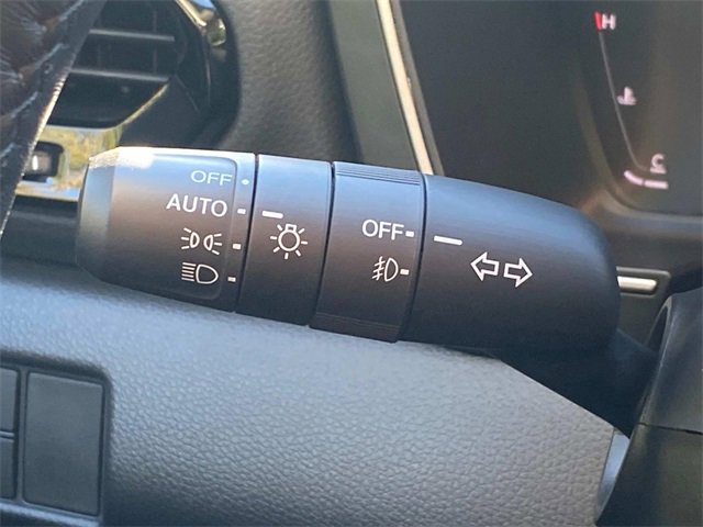 Used 2025 Honda Pilot Elite image 22