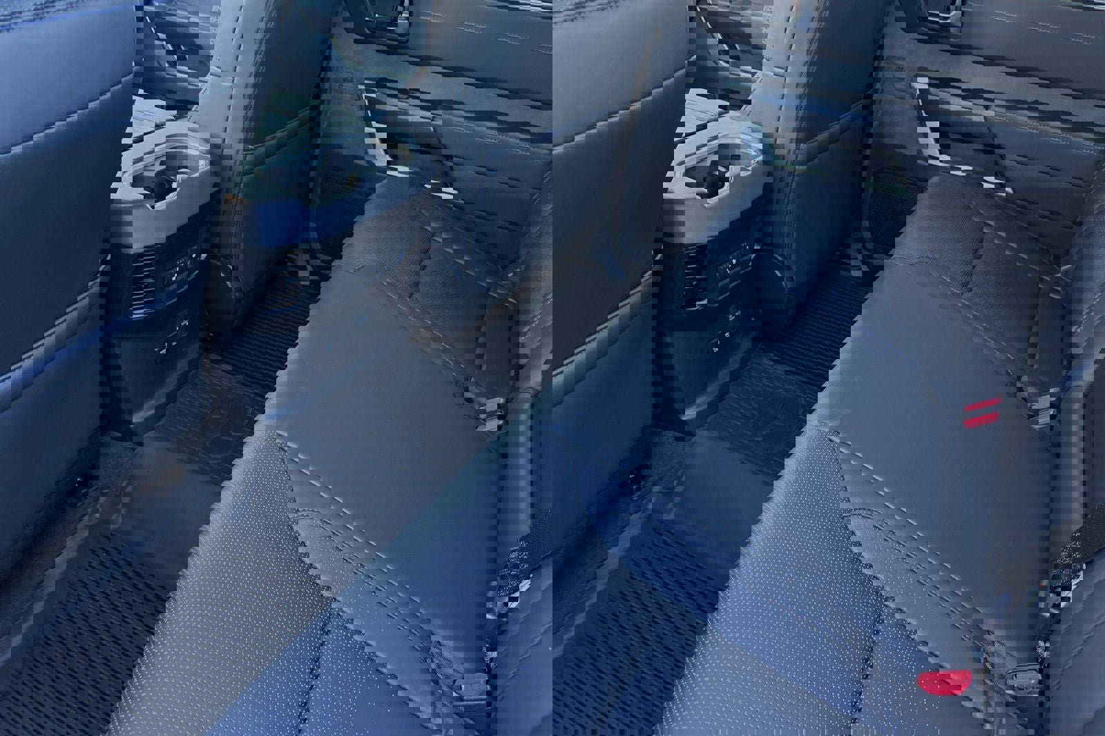 New 2025 Toyota Tundra Platinum image 12