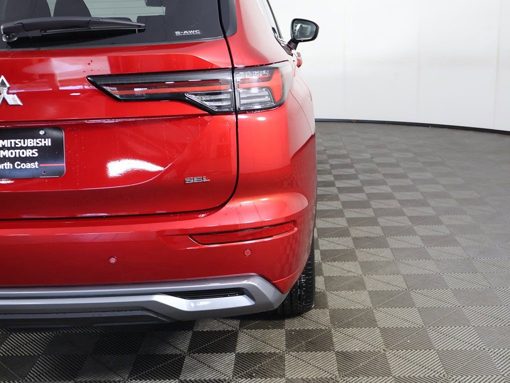 New 2025 Mitsubishi Outlander SEL image 20