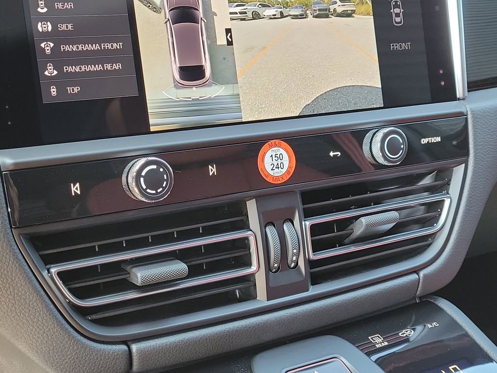 New 2026 Porsche Macan S image 33