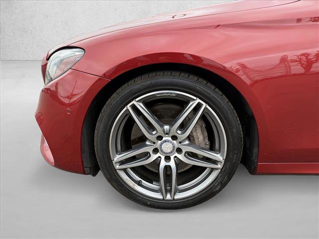 Used 2017 Mercedes-Benz E 300 image 22