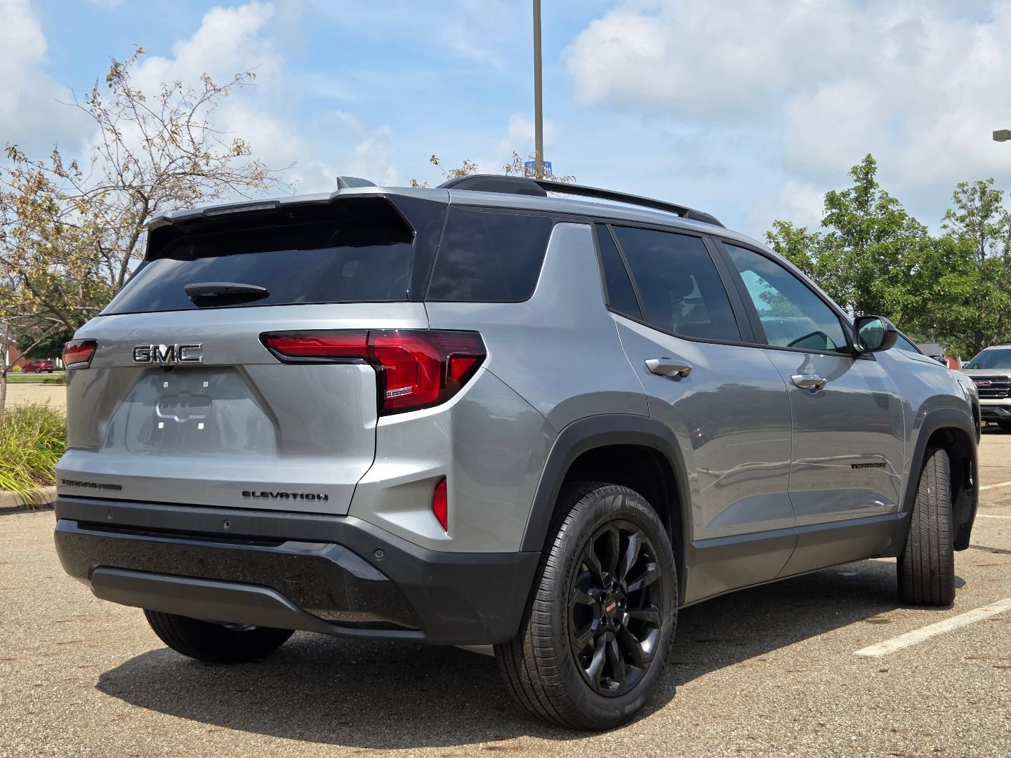 New 2026 GMC Terrain Elevation w/ Black Edition AWD/4WD image 18