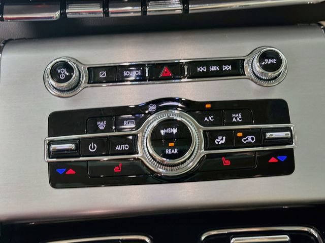 Certified 2023 Lincoln Aviator 2WD w/ Premium Package image 19